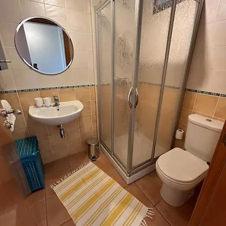 Home2rest - Ocean View, 3 Pools, 2 Bedrooms, 2 Bathrooms * 阿德耶